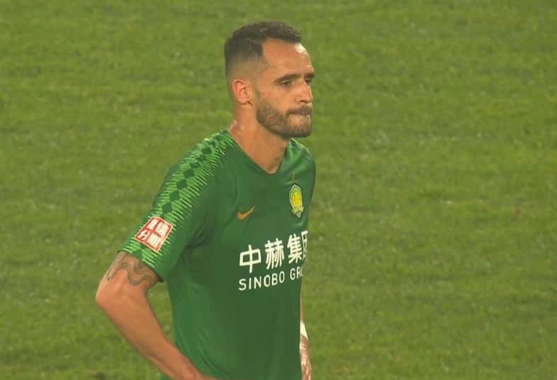 淘汰赛巅峰对决！皖南独角兽队击败雪域鲨队队，羽毛球赛场再起波澜；争冠格局再洗牌的简单介绍