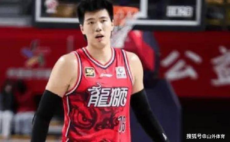 淘汰赛巅峰对决！皖南独角兽队击败雪域鲨队队，羽毛球赛场再起波澜；争冠格局再洗牌的简单介绍