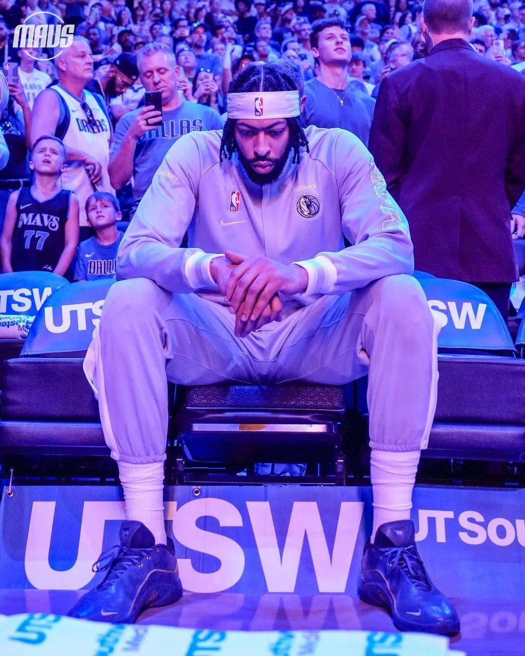 浓眉哥连续七场比赛得分超过大胜，篮网挑战极限！(浓眉哥赛季集锦)